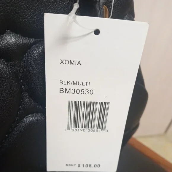 Betsey Johnson Black Heart Quilted Leopard Inside Tote Bag - Picture 6 of 6